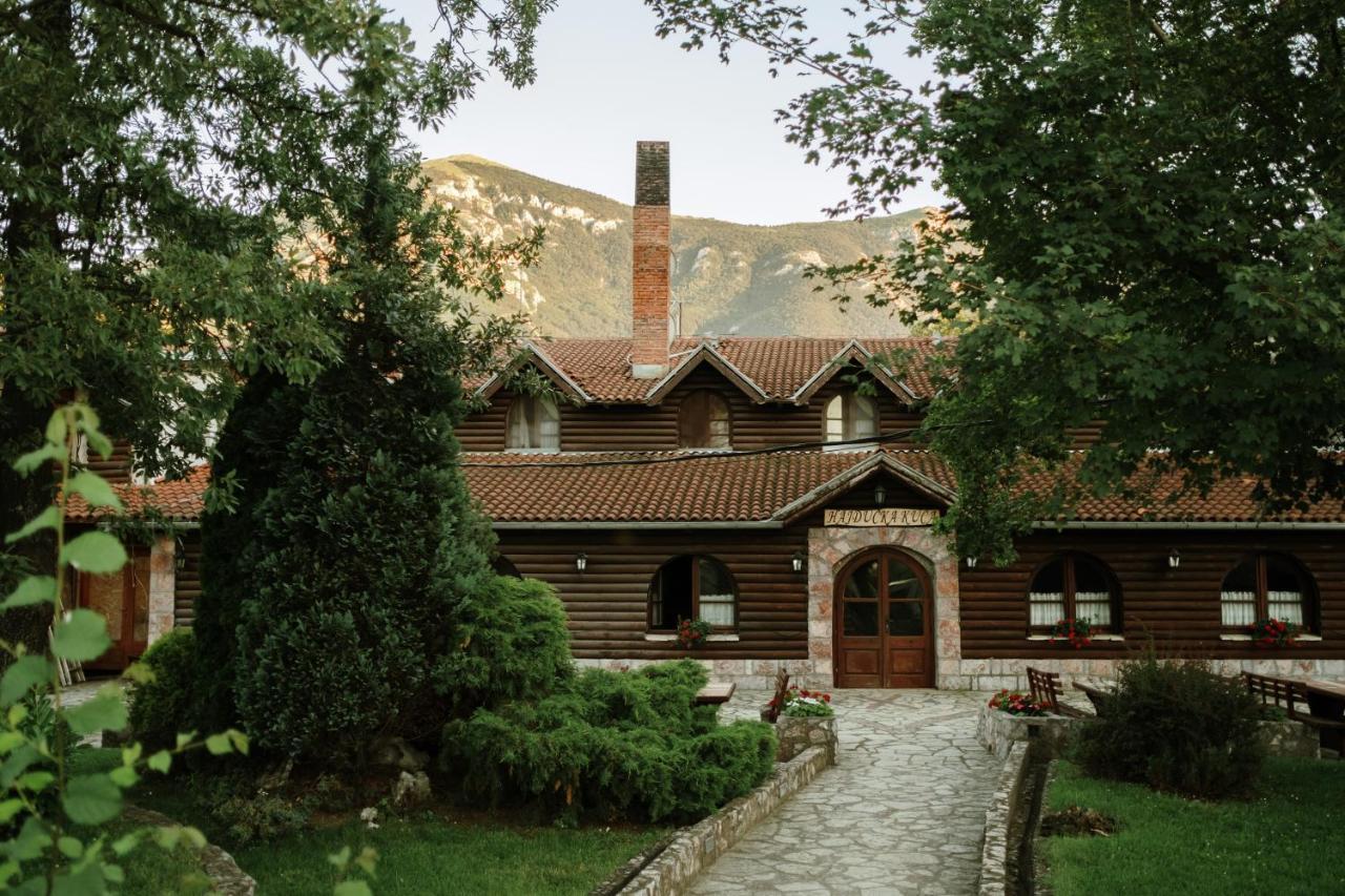 Hotel Etno Centar Balasevic Boljevac المظهر الخارجي الصورة